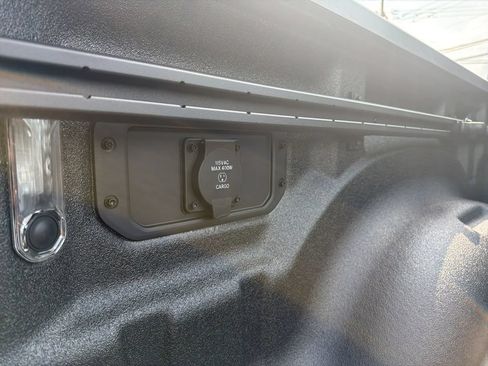 New 2026 RAM 1500 Big Horn AWD/4WD image 10