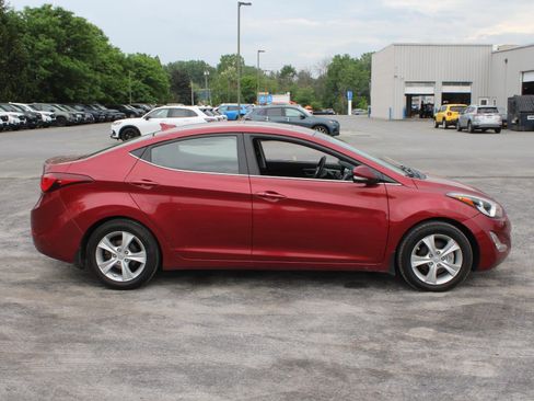 Used 2016 Hyundai Elantra Value Edition FWD image 4