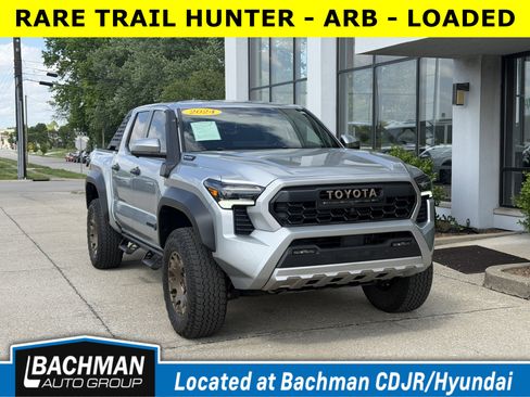 Used 2024 Toyota Tacoma 4x4 Double Cab Hybrid image 1