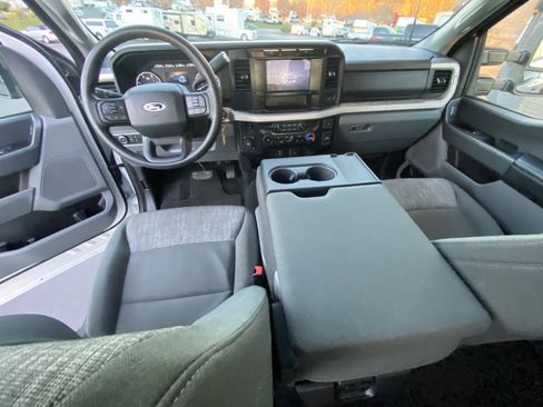 Used 2023 Ford F450 XLT w/ XLT Value Package AWD/4WD image 15