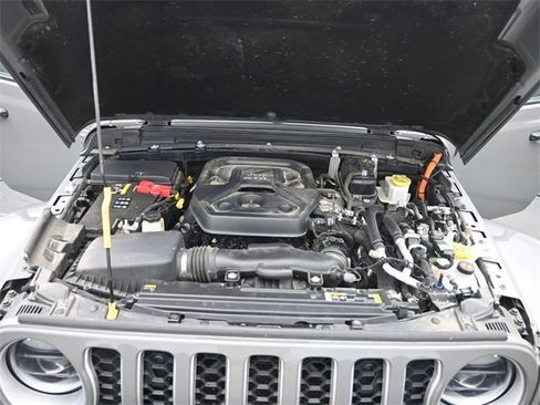 Used 2023 Jeep Wrangler Unlimited Sahara w/ Cold Weather Group image 22