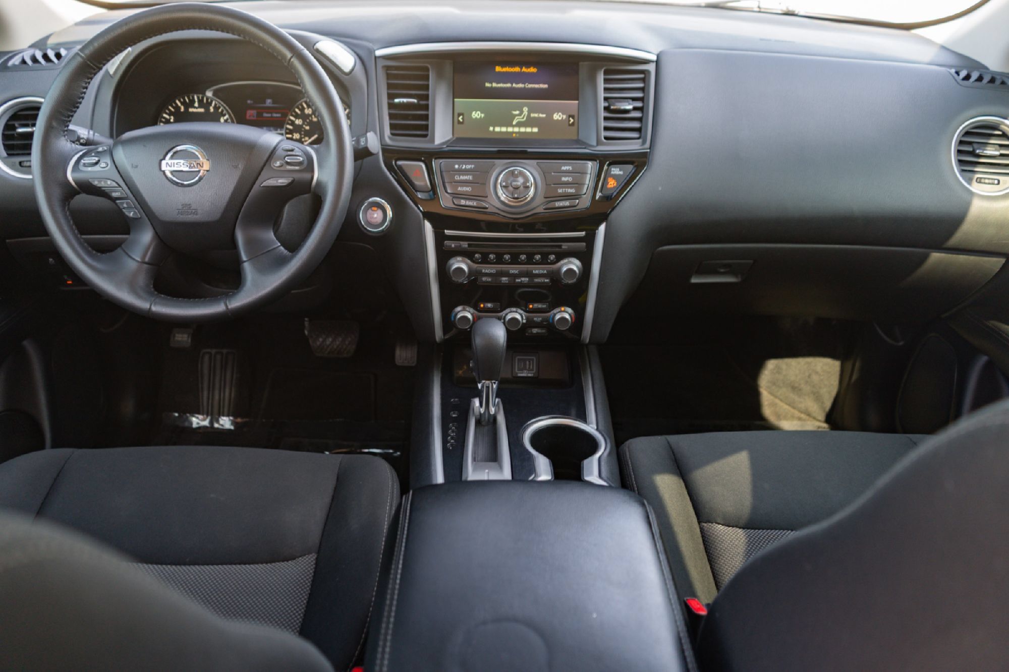 Used 2020 Nissan Pathfinder SV FWD image 22
