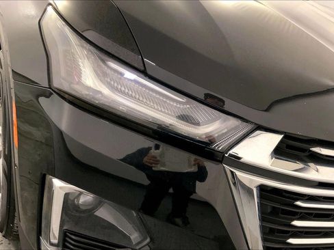 Used 2023 Chevrolet Traverse LT image 27