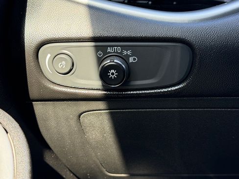 Used 2023 Chevrolet Malibu LT w/ Driver Confidence Package FWD image 25