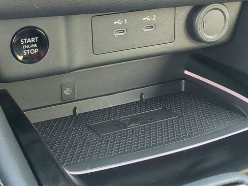 Certified 2025 Nissan Rogue Platinum w/ Tech Package image 23