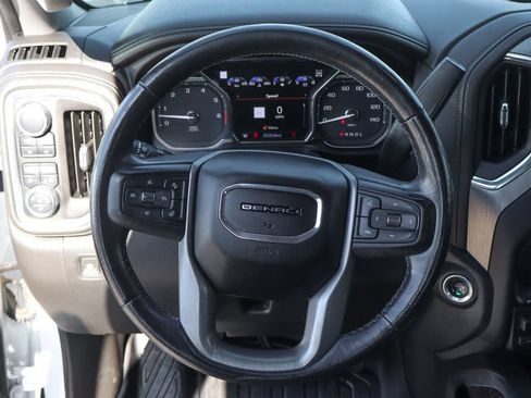Used 2022 GMC Sierra 2500 Denali w/ Denali Ultimate Package AWD/4WD image 28