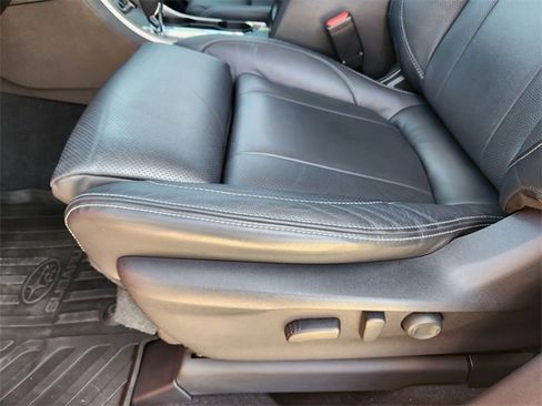 Certified 2021 Subaru Ascent Limited w/ Technology Package image 26