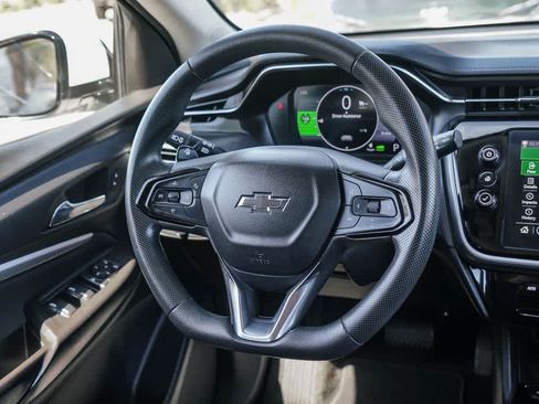 Used 2022 Chevrolet Bolt EUV LT w/ Driver Confidence Package FWD image 14