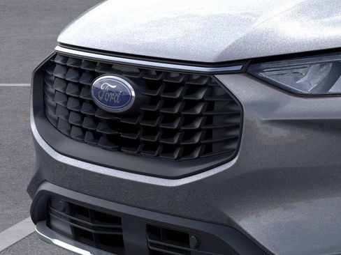 Used 2025 Ford Escape SE FWD image 17