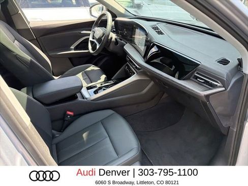 Used 2025 Audi Q5 Premium Plus w/ Premium Plus AWD/4WD image 10