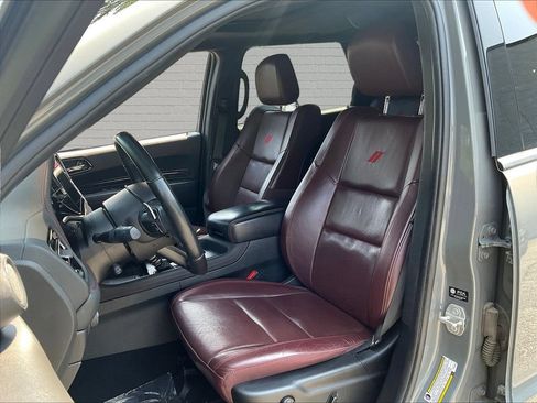 Used 2023 Dodge Durango R/T w/ Tow 'N Go Group AWD/4WD image 16