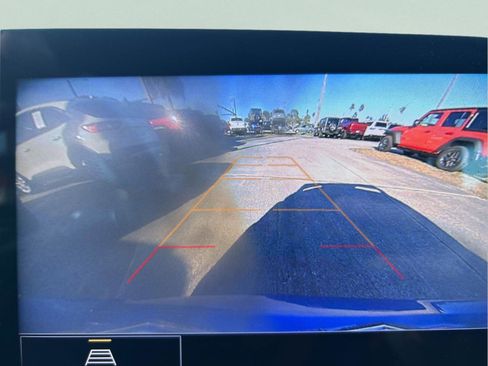 Used 2023 Chevrolet Corvette Stingray Coupe w/ Z51 Performance Package image 16