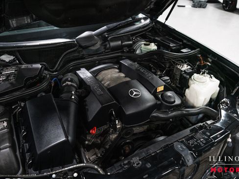 Used 1999 Mercedes-Benz E 320 Sedan image 35