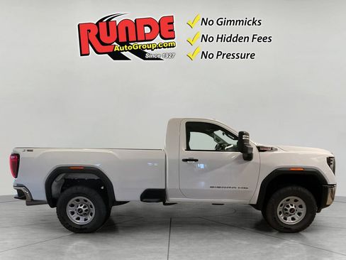 Used 2024 GMC Sierra 3500 Pro AWD/4WD image 7