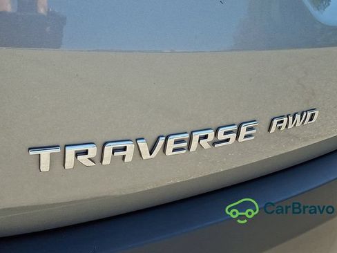 Certified 2023 Chevrolet Traverse LT w/ LT Premium Package AWD/4WD image 30