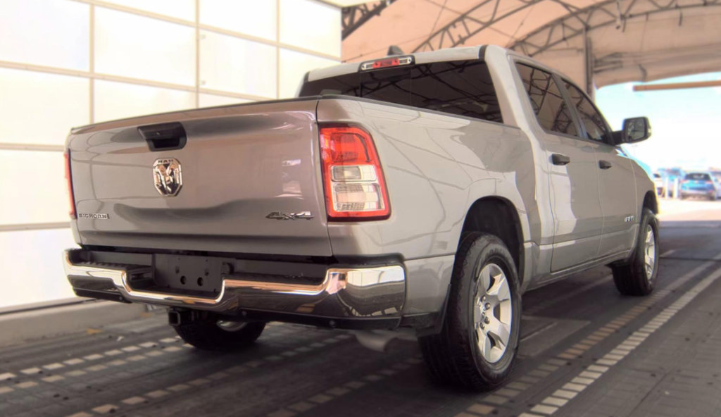 Used 2023 RAM 1500 Big Horn AWD/4WD image 5