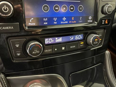 Used 2020 Nissan Maxima Platinum w/ Sport Mat Group FWD image 32