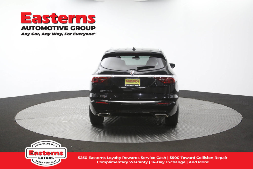 Used 2023 Buick Enclave Essence AWD/4WD image 40