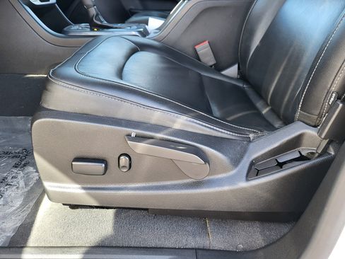 Used 2019 Chevrolet Colorado Z71 image 13