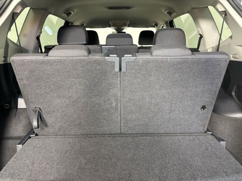 Used 2024 Volkswagen Tiguan S image 21