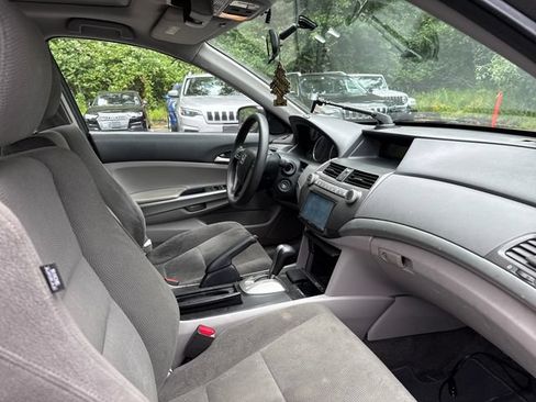 Used 2010 Honda Accord EX image 9