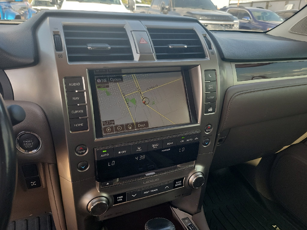 Used 2019 Lexus GX 460 Premium AWD/4WD image 24