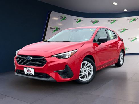 Certified 2025 Subaru Impreza 2.0i image 3