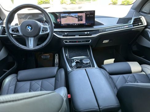 Used 2024 BMW X5 xDrive40i w/ M Sport Package AWD/4WD image 10