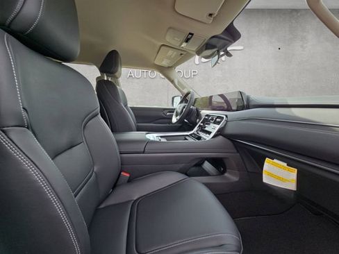 New 2026 Nissan Armada SV image 24