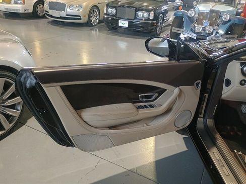 Used 2013 Bentley Continental GT image 12