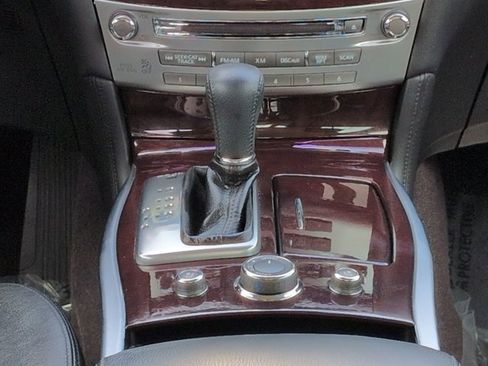 Used 2015 INFINITI Q70 L 3.7 image 19