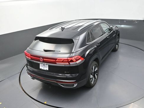 Used 2026 Volkswagen Atlas Cross Sport SE AWD/4WD image 21