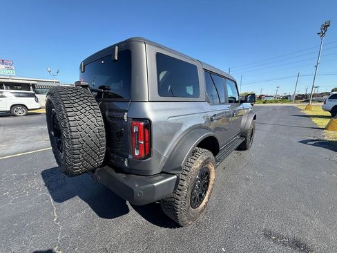 Used 2024 Ford Bronco Wildtrak AWD/4WD image 3