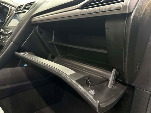 Used 2019 Ford Fusion SE w/ Equipment Group 151A image 52