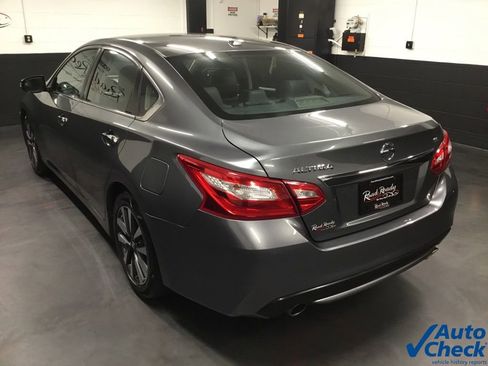 Used 2017 Nissan Altima 2.5 SL image 7