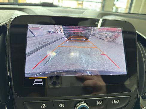 Used 2019 Chevrolet Volt LT image 18