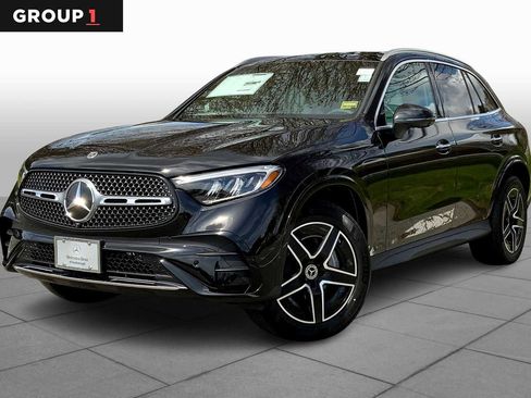 Certified 2025 Mercedes-Benz GLC 300 4MATIC image 1