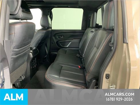 Used 2021 Nissan Titan PRO-4X w/ Pro-4x Convenience Package image 32