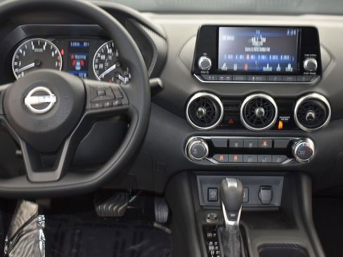 New 2025 Nissan Sentra S image 14