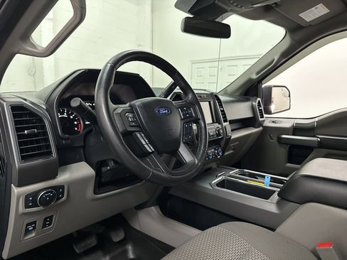Used 2019 Ford F150 XLT w/ Equipment Group 302A Luxury image 27