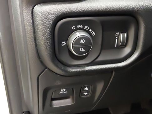 Used 2020 RAM 1500 Big Horn image 23