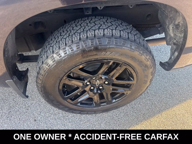 Used 2024 Chevrolet Silverado 1500 RST w/ Z71 Off-Road Package AWD/4WD image 37