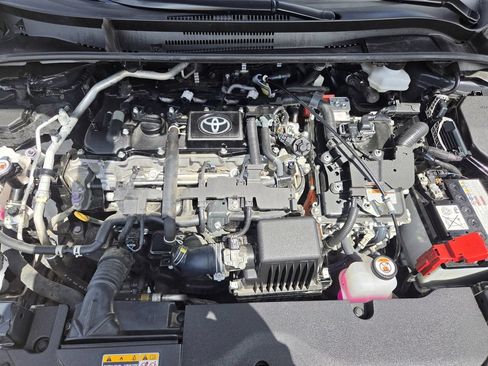 Used 2025 Toyota Corolla XLE FWD image 32