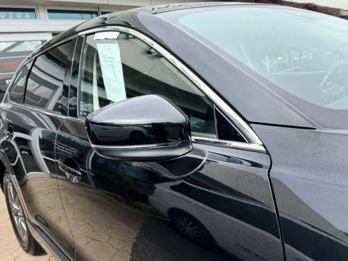 Used 2018 MAZDA CX-9 Touring FWD image 45