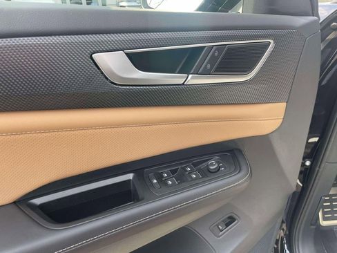 New 2026 Volkswagen Atlas Cross Sport SEL R-Line image 17