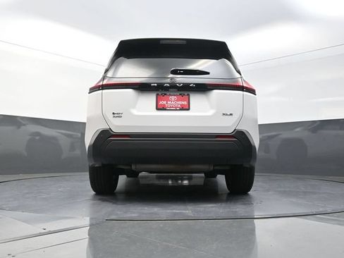 Used 2026 Toyota RAV4 XLE Premium AWD/4WD image 36