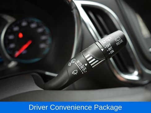 Used 2019 Chevrolet Equinox LT w/ Driver Convenience Package FWD image 22