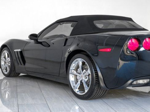 Used 2011 Chevrolet Corvette Grand Sport w/ Preferred Equipment Group RWD image 67