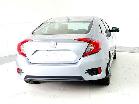 Used 2016 Honda Civic EX-T image 5
