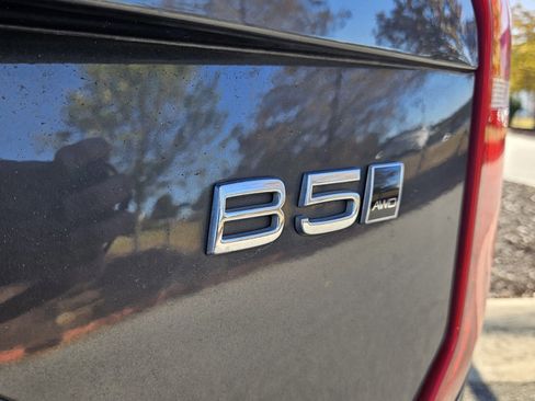 Used 2023 Volvo XC90 B5 Core w/ Protection Package Premier image 22